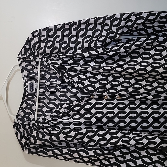 Mud Pie Women's Longsleeve Top Size Large Black & White - Picture 4 of 10